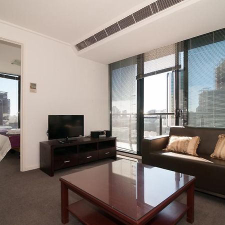 อินเนอร์ เมลเบิร์น เซอร์วิซ อพาร์ตเมนต์ Aparthotel ภายนอก รูปภาพ