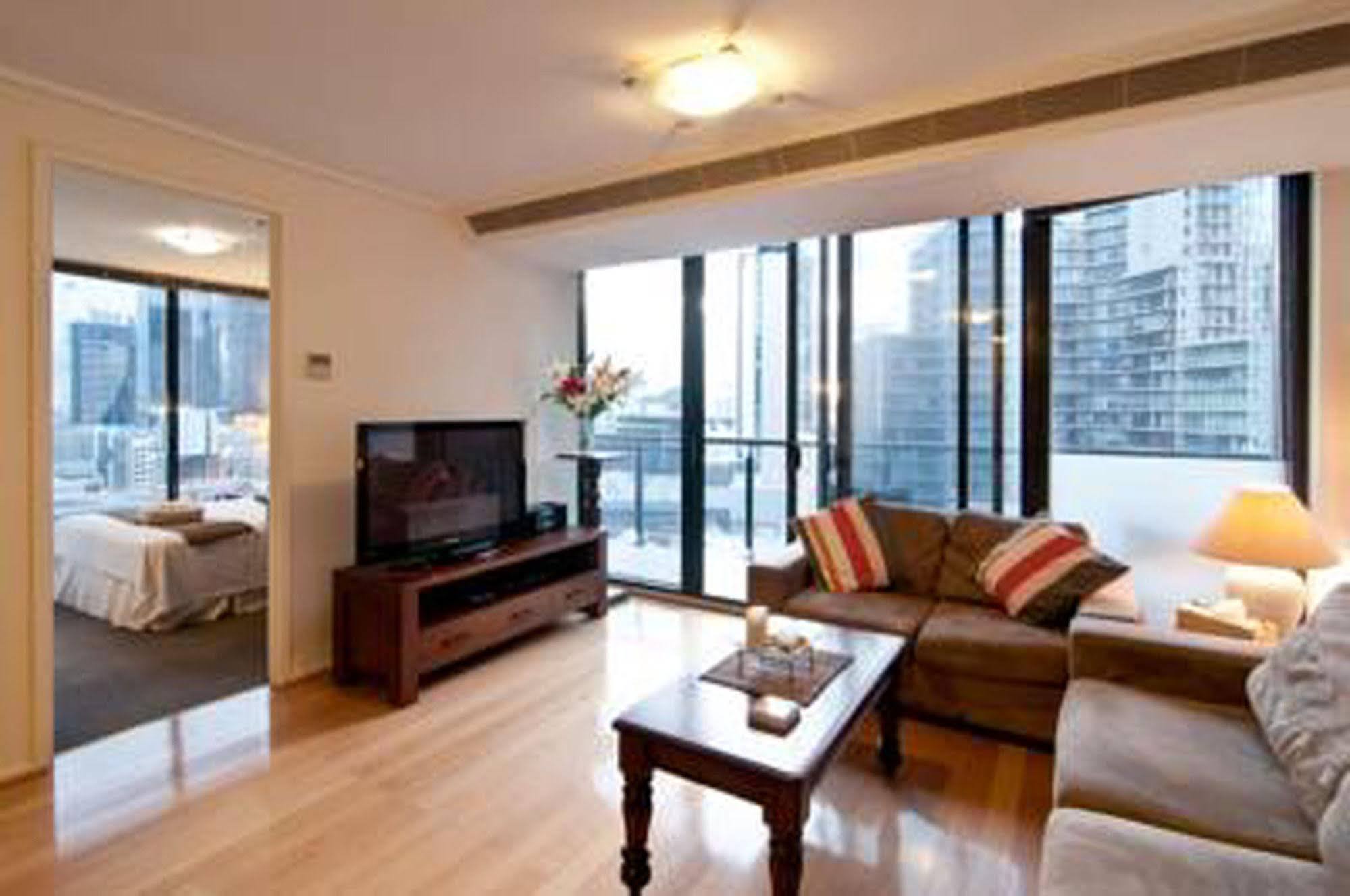 อินเนอร์ เมลเบิร์น เซอร์วิซ อพาร์ตเมนต์ Aparthotel ภายนอก รูปภาพ