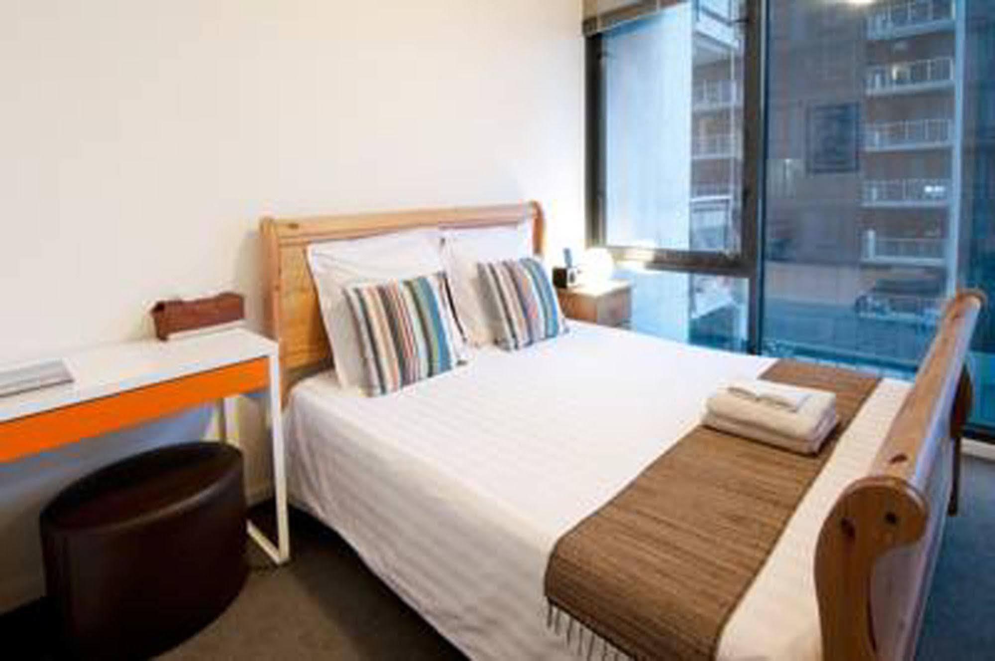 อินเนอร์ เมลเบิร์น เซอร์วิซ อพาร์ตเมนต์ Aparthotel ภายนอก รูปภาพ