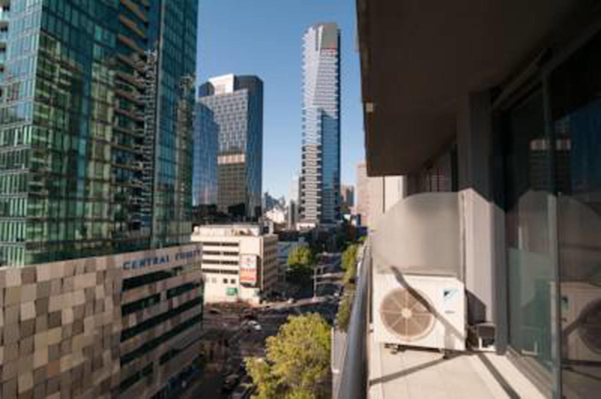 อินเนอร์ เมลเบิร์น เซอร์วิซ อพาร์ตเมนต์ Aparthotel ภายนอก รูปภาพ
